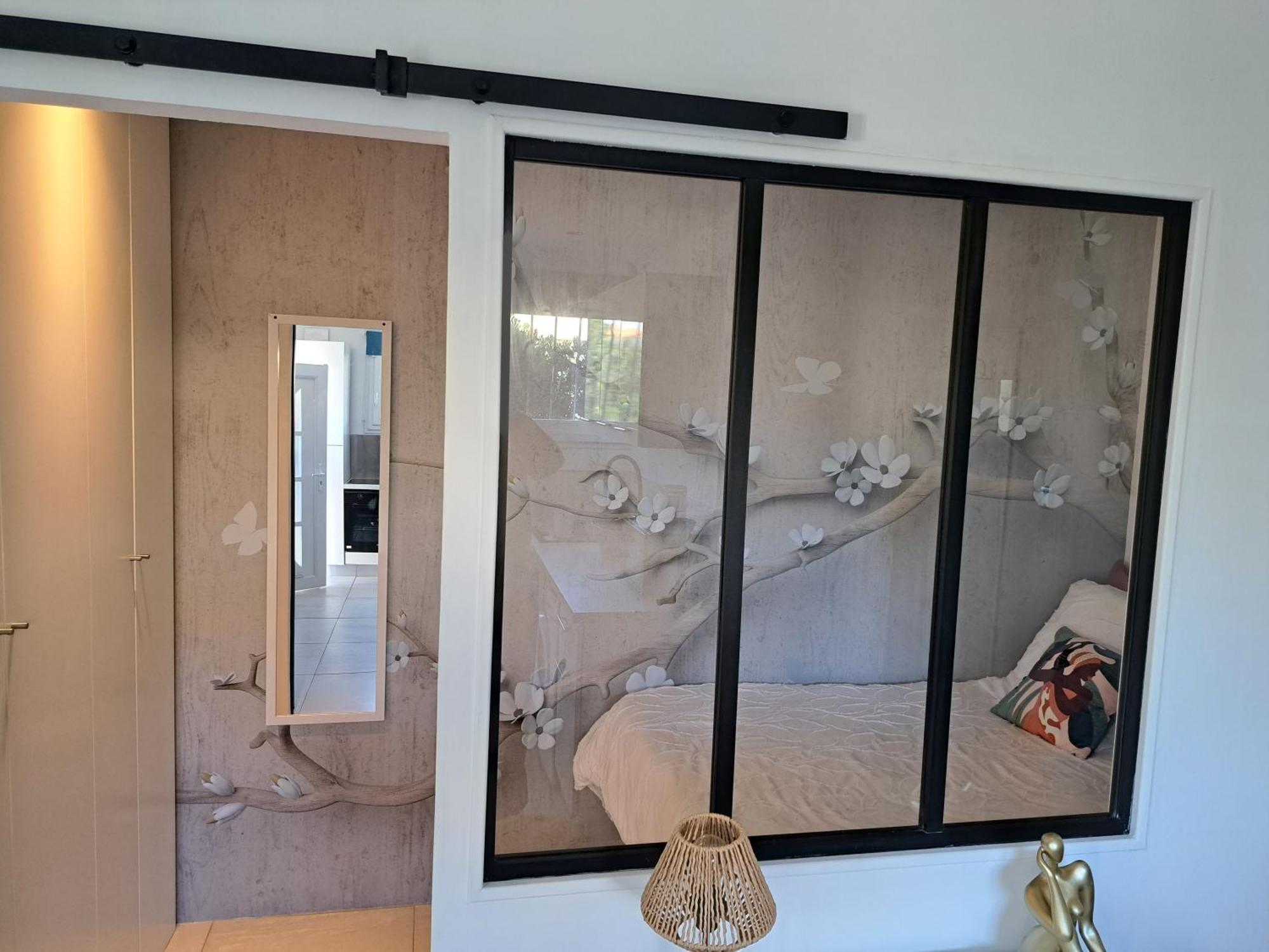 Seduisant Studio Avec Cour Privative La Crau Buitenkant foto